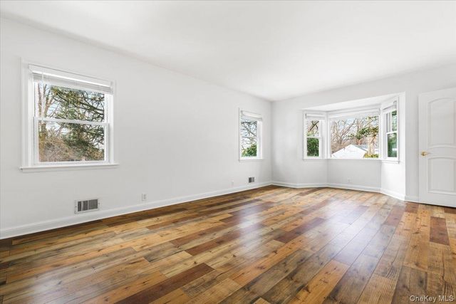 55 Del Rey Drive, Mount Vernon, NY 10552