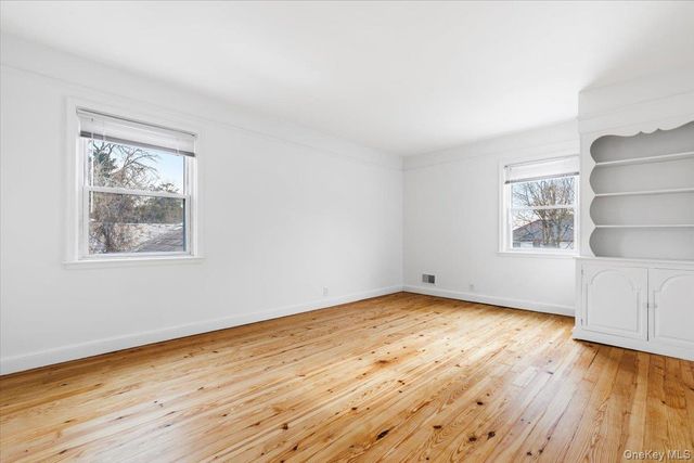 55 Del Rey Drive, Mount Vernon, NY 10552