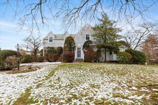 55 Del Rey Drive, Mount Vernon, NY 10552