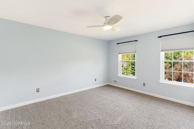 618 Winterberry Boulevard, Jackson, NJ 08527