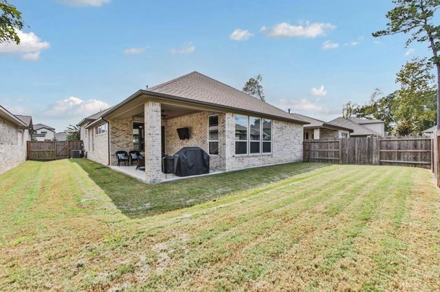 13219 S Salmon River Circle, Humble, TX 77346