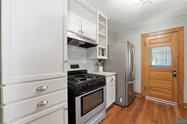 5836 Harrison Street, Kansas City, MO 64110
