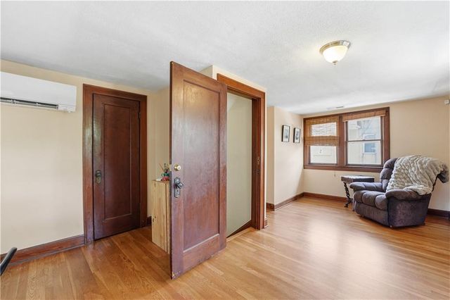 5836 Harrison Street, Kansas City, MO 64110