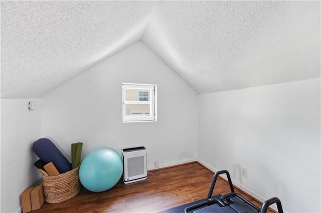 5836 Harrison Street, Kansas City, MO 64110