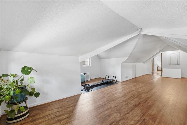 5836 Harrison Street, Kansas City, MO 64110