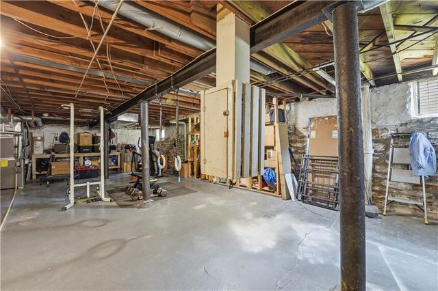 5836 Harrison Street, Kansas City, MO 64110