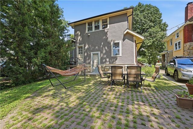5836 Harrison Street, Kansas City, MO 64110