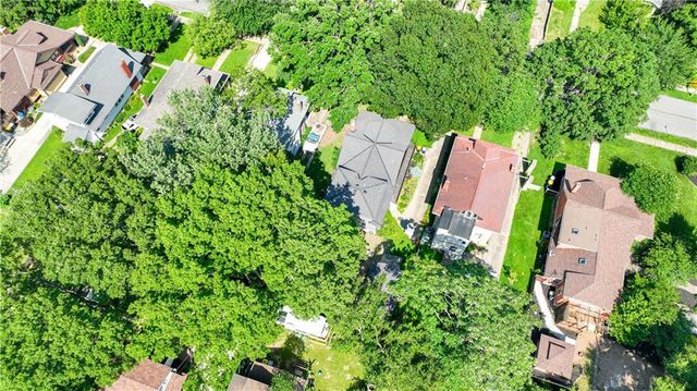 5836 Harrison Street, Kansas City, MO 64110