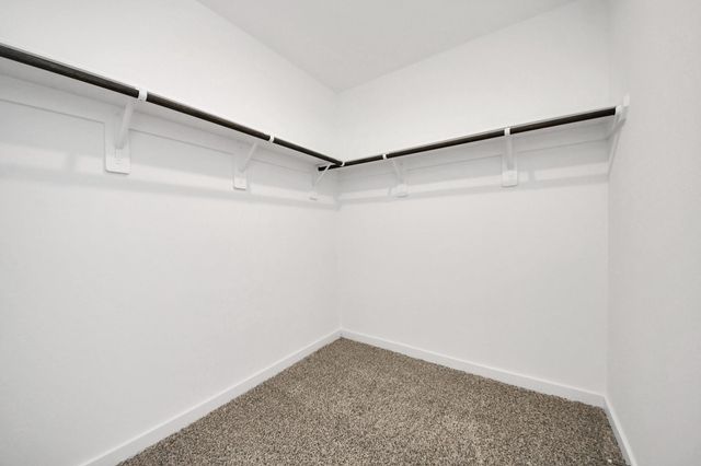 9035 Rose Water Trail, Iowa Colony, TX 77583