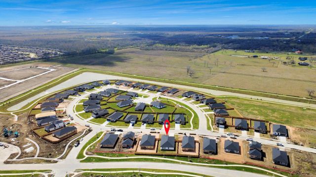 9035 Rose Water Trail, Iowa Colony, TX 77583