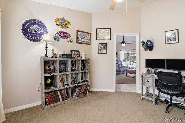 1021 W Champlain Lane, Citrus Springs, FL 34434