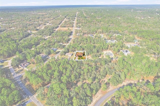 1021 W Champlain Lane, Citrus Springs, FL 34434