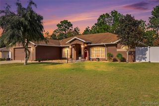 1021 W Champlain Lane, Citrus Springs, FL 34434