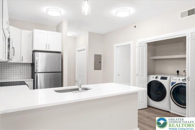 410 William Street 201, Bethlehem City, PA 18015