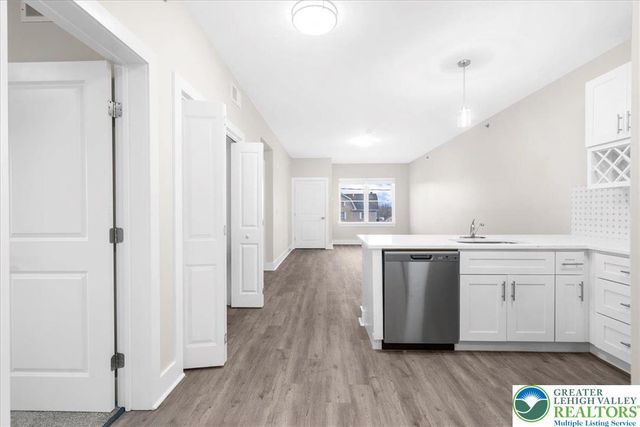 410 William Street 201, Bethlehem City, PA 18015