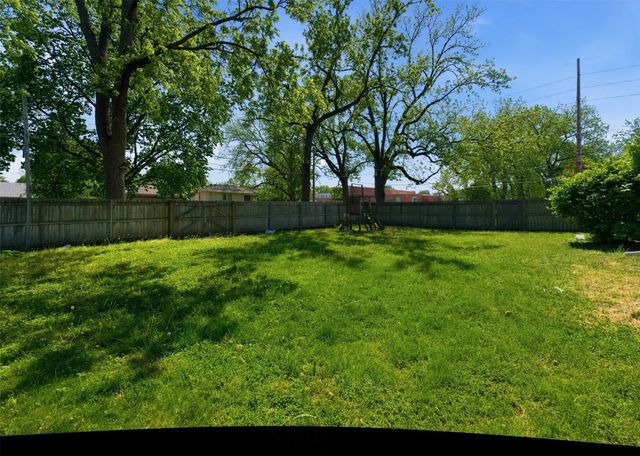 3401 E 29th Street, Des Moines, IA 50317