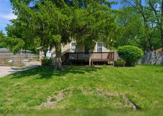 3401 E 29th Street, Des Moines, IA 50317