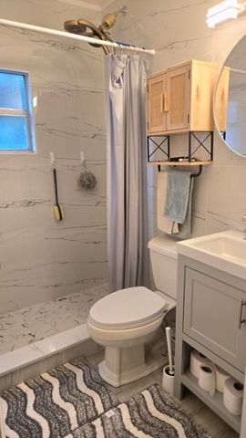 104 NE 5 Street, Fort Lauderdale, FL 33301