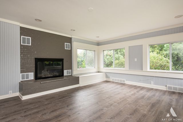 923 W Plainfield Road, La Grange Highlands, IL 60525