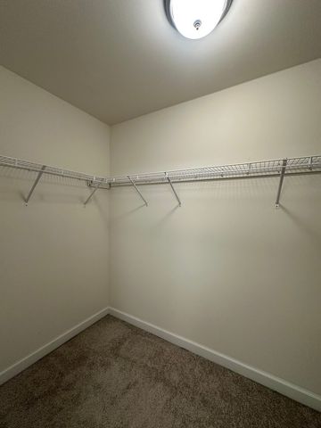 1423 N Charles Avenue, Naperville, IL 60563