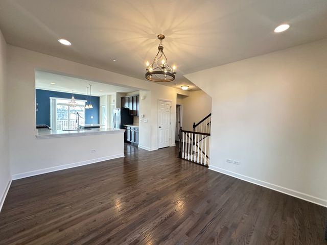 1423 N Charles Avenue, Naperville, IL 60563