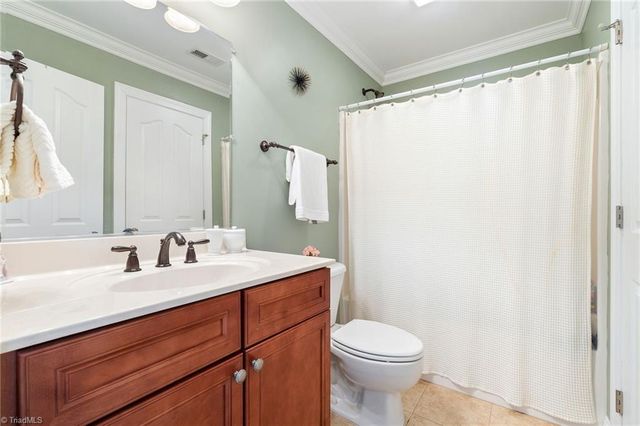 166 Fieldwood Drive, Advance, NC 27006