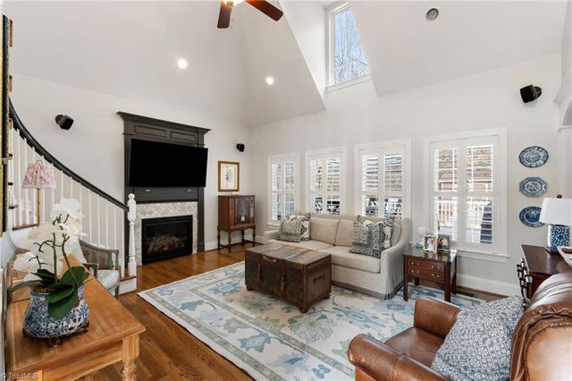 166 Fieldwood Drive, Advance, NC 27006