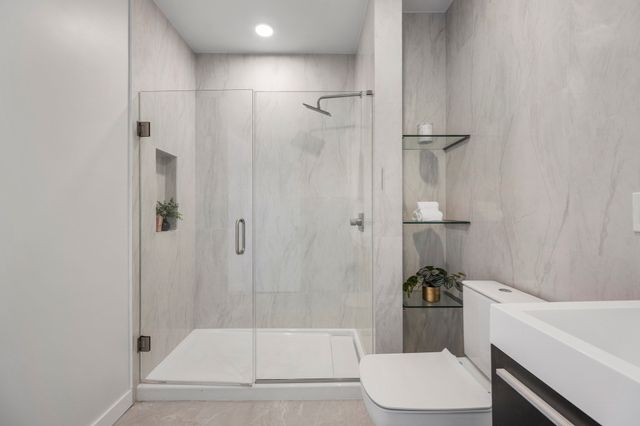 2 Maverick Square 304, Boston, MA 02128