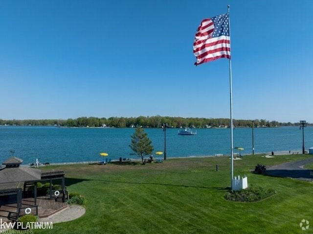 600 Cherry Street, Algonac, MI 48001