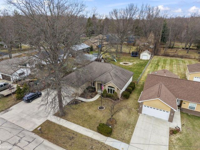 600 Cherry Street, Algonac, MI 48001