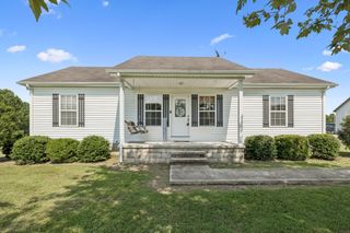 4782 Galen Rd, Lafayette, TN 37083