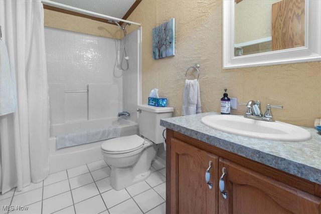 131 Birchbark Drive, Elyria, OH 44035