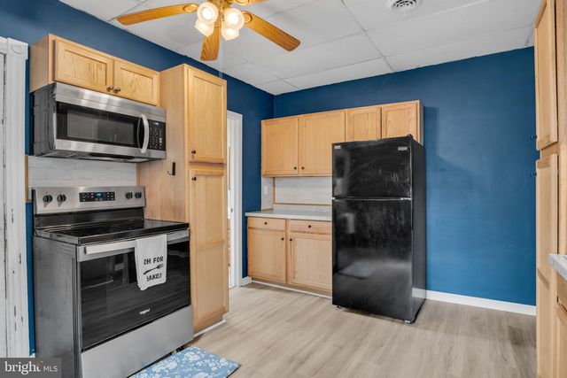 611 UNION ST, Millersburg, PA 17061