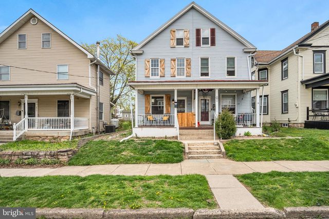611 UNION ST, Millersburg, PA 17061