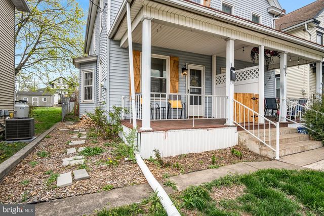 611 UNION ST, Millersburg, PA 17061