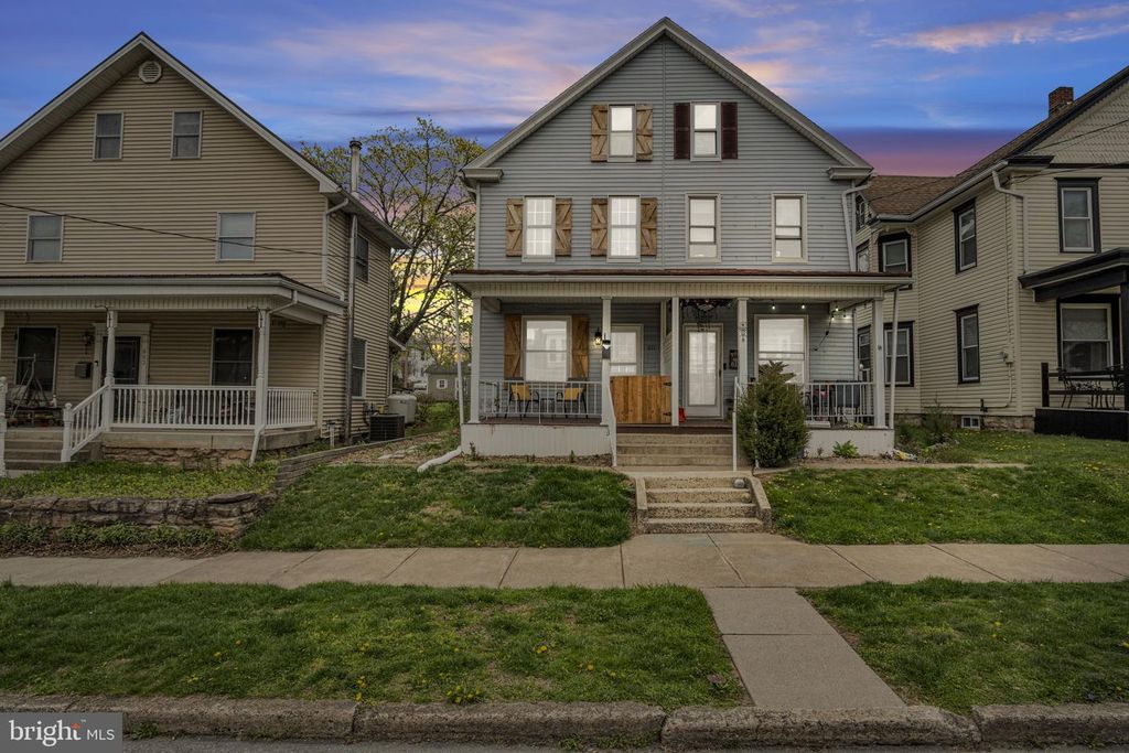 611 UNION ST, Millersburg, PA 17061