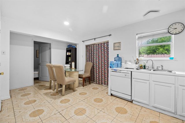 8302 Beech Park Drive, Houston, TX 77083