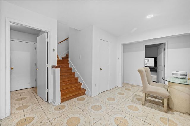8302 Beech Park Drive, Houston, TX 77083