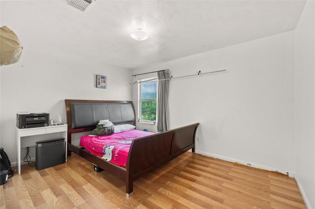 8302 Beech Park Drive, Houston, TX 77083