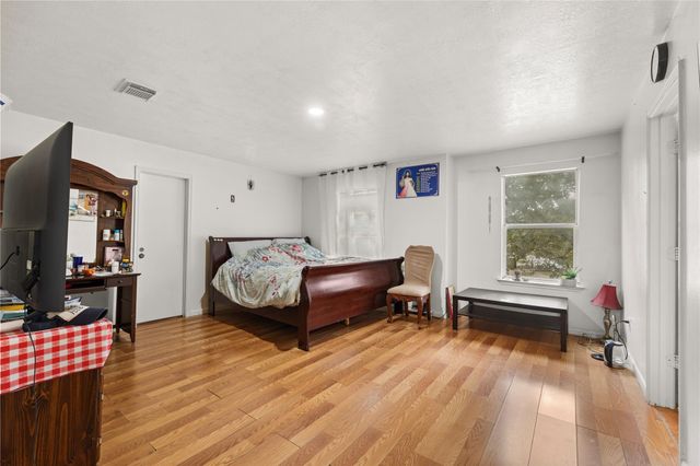 8302 Beech Park Drive, Houston, TX 77083