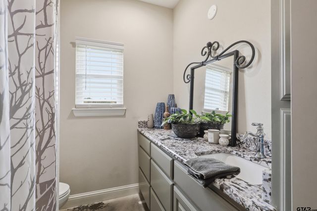 800 NE County Road 2150, Mt Vernon, TX 75457