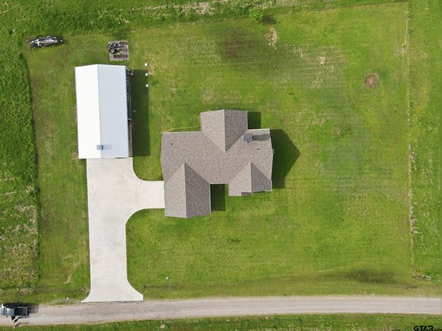 800 NE County Road 2150, Mt Vernon, TX 75457