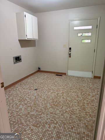 1406 Maplewood Drive, Macon, GA 31210