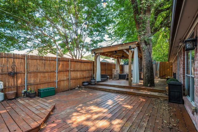 5005 Bradley Lane, Arlington, TX 76017