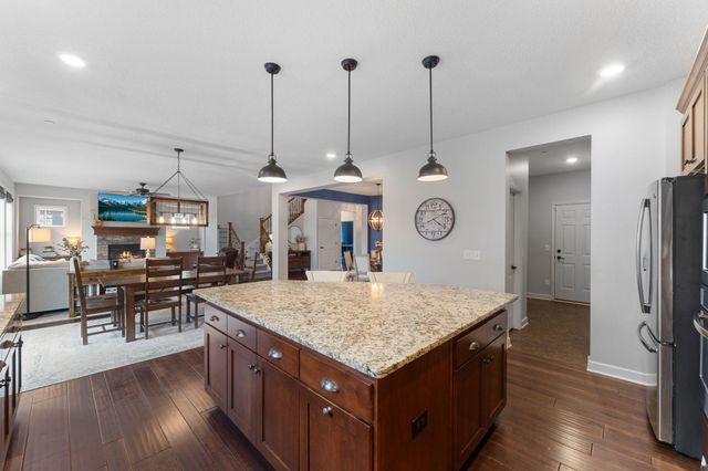 2920 White Pine Way, Stillwater, MN 55082