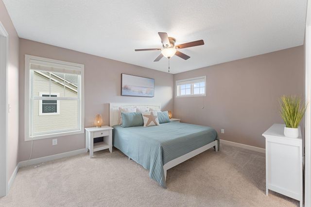 2920 White Pine Way, Stillwater, MN 55082