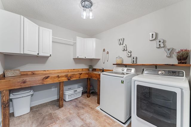 2920 White Pine Way, Stillwater, MN 55082