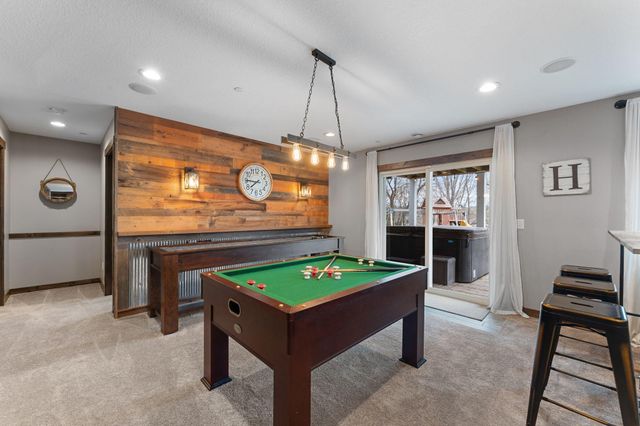2920 White Pine Way, Stillwater, MN 55082