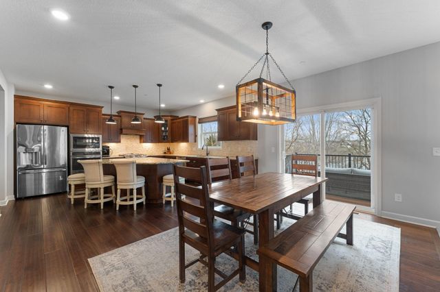 2920 White Pine Way, Stillwater, MN 55082