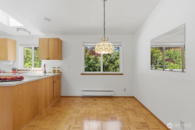 6784 NE Whidbey Drive, Hansville, WA 98340